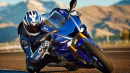 2017 Yamaha YZF-R6 Launched, Features