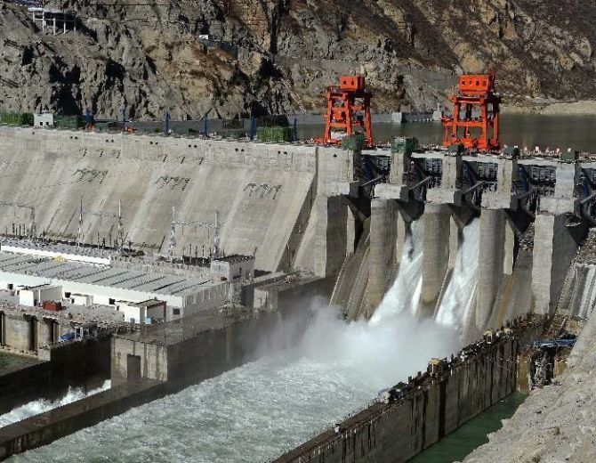 china-provoke-india-blocks-brahmaputra-tributary-in-tibet-to-build-dam