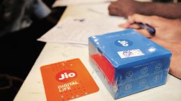 Reliance Jio Free voice and data services to continue till December 31