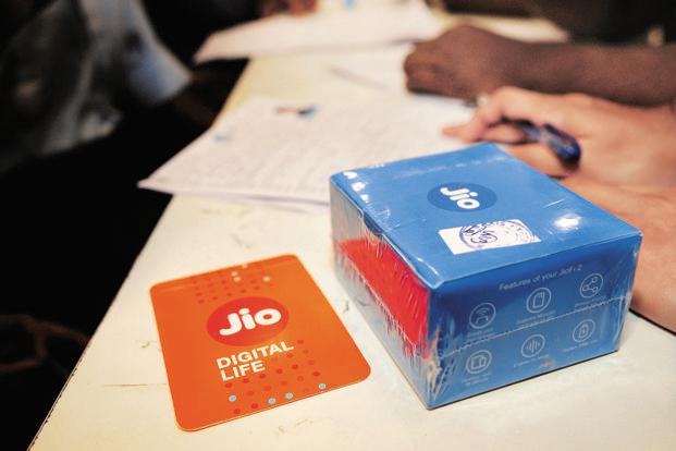 Reliance Jio Free voice and data services to continue till December 31