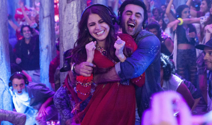 Watch Anushka Ranbir in Breakup kar liya song of Ae Dil hai Mushkil