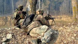 Kashmir Encounter starts at Tral, Para commandos called to flush out terrorists