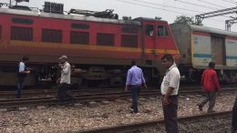 Ranchi Rajdhani Express’ engine, power coach derails in Delhi