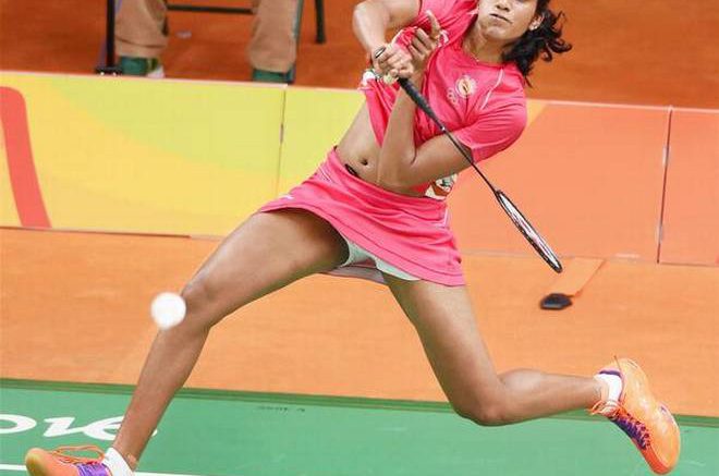 Sindhu loses to Okuhara; Srikanth, Prannoy enter quarterfinals